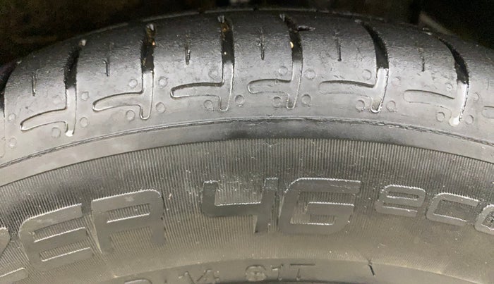 2022 Hyundai GRAND I10 NIOS SPORTZ 1.2 KAPPA VTVT, Petrol, Manual, 38,711 km, Right Front Tyre Tread