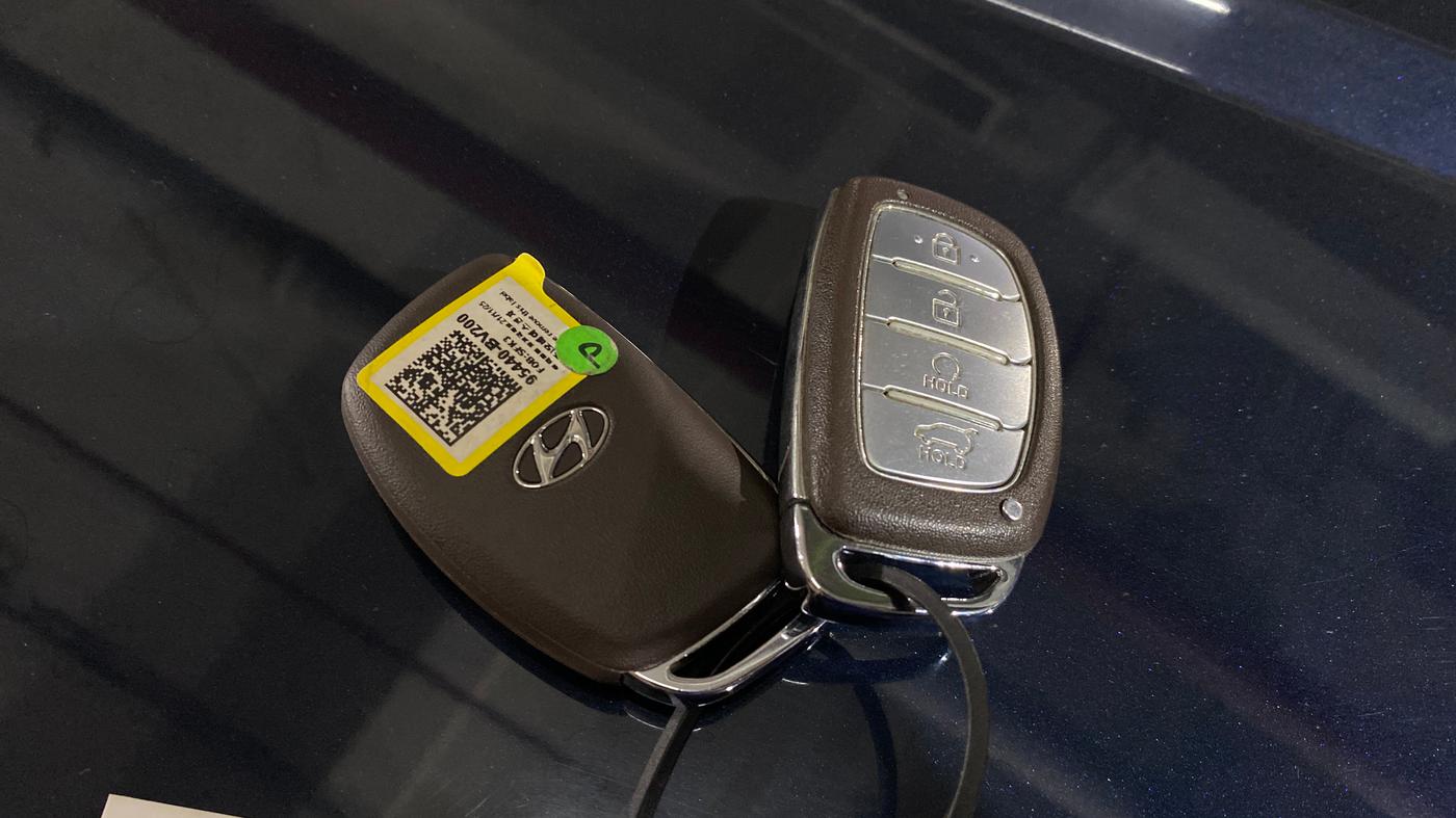 2021 Hyundai ALCAZAR 2.0 SIGNATURE (O) AT 7STR, Petrol, Automatic, 13,147 km, Key Close Up