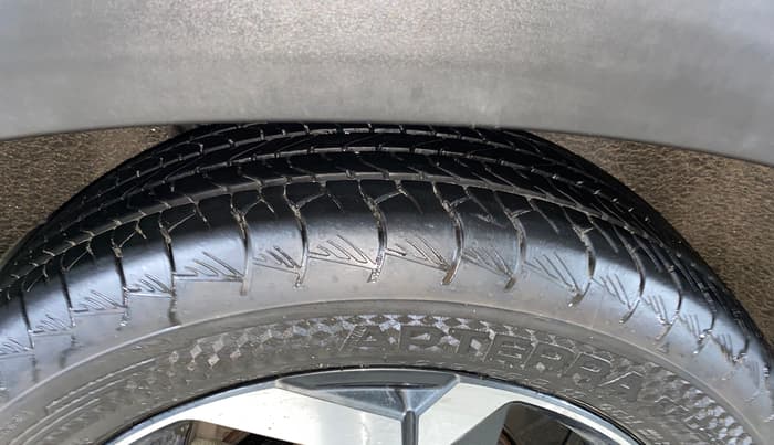 2021 Hyundai ALCAZAR 2.0 SIGNATURE (O) AT 7STR, Petrol, Automatic, 12,454 km, Right Rear Tyre Tread