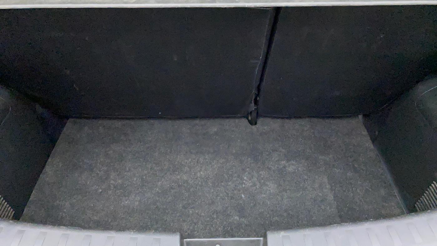 2017 Maruti Swift VXI D, Petrol, Manual, 30,435 km, Boot Inside