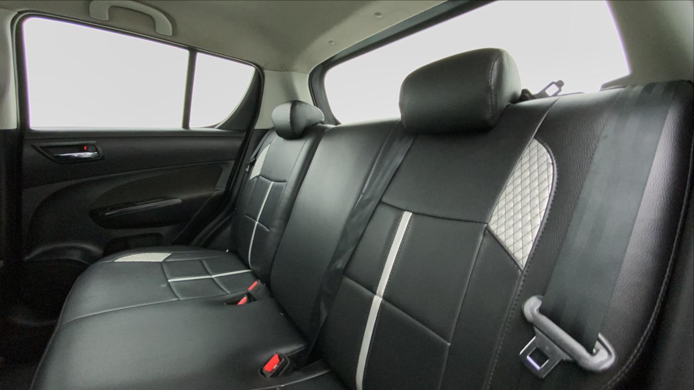2017 Maruti Swift VXI D, Petrol, Manual, 30,435 km, Right Side Rear Door Cabin
