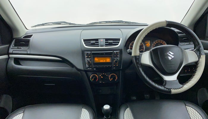 2017 Maruti Swift VXI D, Petrol, Manual, 30,435 km, Dashboard