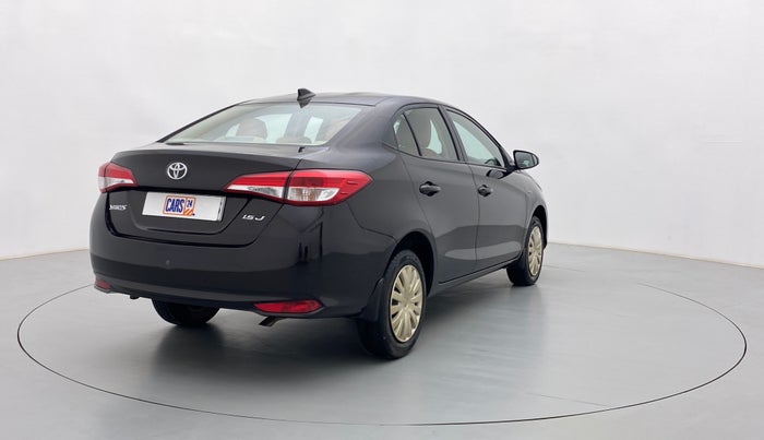 2018 Toyota YARIS J MT, Petrol, Manual, 37,679 km, Right Back Diagonal
