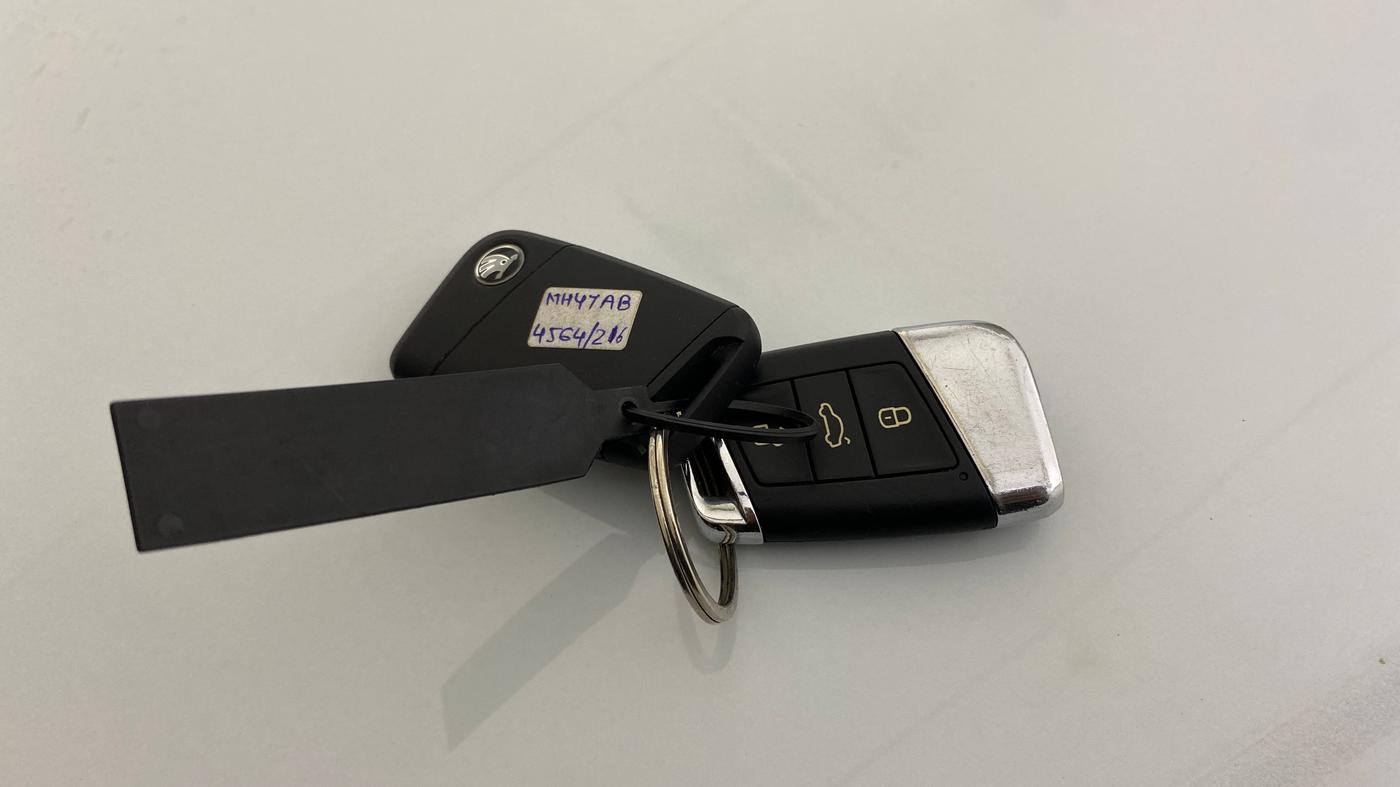 2018 Skoda Kodiaq STYLE 2.0 TDI 4X4 AT, Diesel, Automatic, 1,00,413 km, Key Close Up