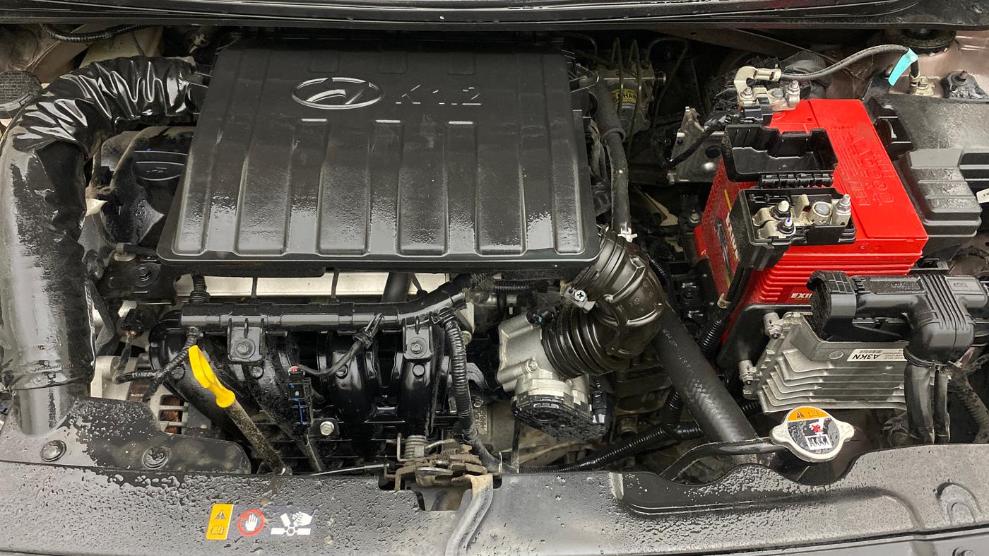 2021 Hyundai AURA SX PLUS 1.2 AMT, Petrol, Automatic, 39,910 km, Engine View