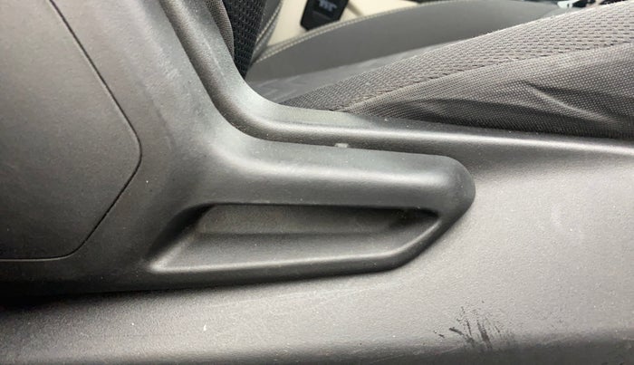 2021 Tata NEXON XZ PETROL, Petrol, Manual, 34,788 km, Driver Side Adjustment Panel
