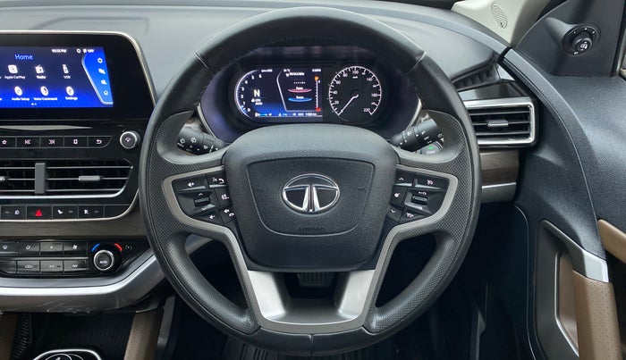 2021 Tata Harrier XZA + DUAL TONE, Diesel, Automatic, 11,498 km, Steering Wheel Close Up