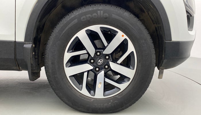 2021 Tata Harrier XZA + DUAL TONE, Diesel, Automatic, 11,498 km, Right Front Wheel