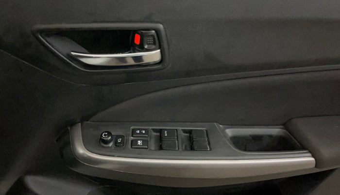 2023 Maruti Swift ZXI, Petrol, Manual, 30,782 km, Driver Side Door Panels Control
