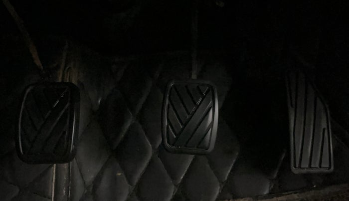 2023 Maruti Swift ZXI, Petrol, Manual, 30,782 km, Pedals