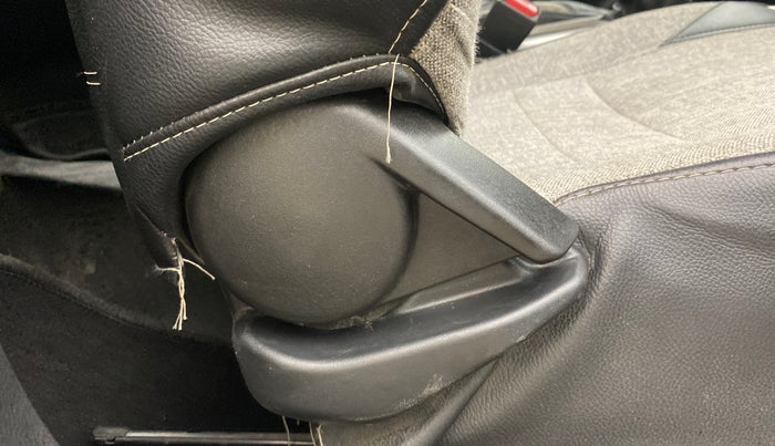 2016 Maruti Baleno DELTA PETROL 1.2, Petrol, Manual, 99,271 km, Driver Side Adjustment Panel