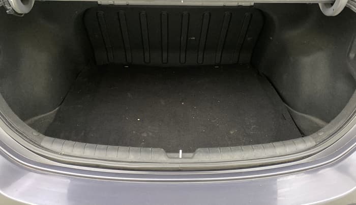 2018 Hyundai Verna 1.6 VTVT SX (O) AT, Petrol, Automatic, 16,665 km, Boot Inside
