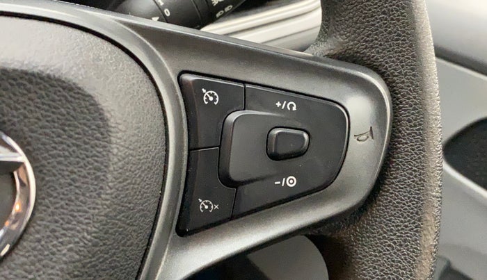 2021 Tata ALTROZ XT PETROL, Petrol, Manual, 16,599 km, Adaptive Cruise Control