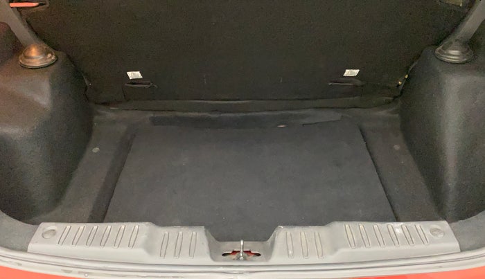2021 Tata ALTROZ XT PETROL, Petrol, Manual, 16,599 km, Boot Inside