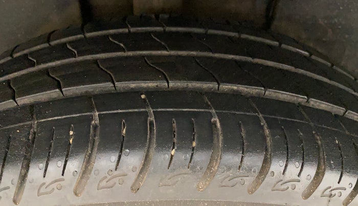 2021 Tata ALTROZ XT PETROL, Petrol, Manual, 16,599 km, Right Rear Tyre Tread