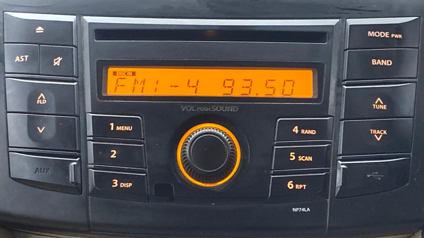 2014 Maruti Swift Dzire VXI, Petrol, Manual, 69,728 km, Infotainment System