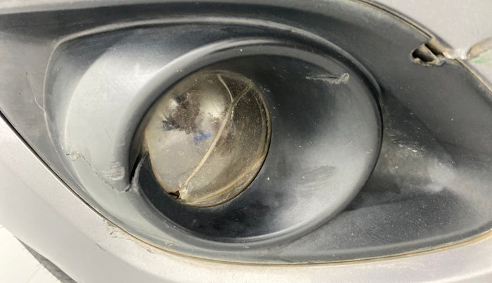 2014 Maruti Swift Dzire VXI, Petrol, Manual, 69,728 km, Right fog light cover - Minor damage
