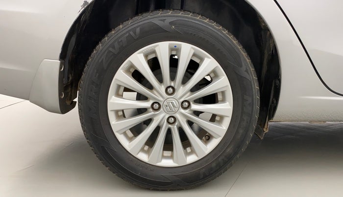 2019 Maruti Ciaz DELTA AT 1.5 SHVS PETROL, Petrol, Automatic, 55,076 km, Right Rear Wheel
