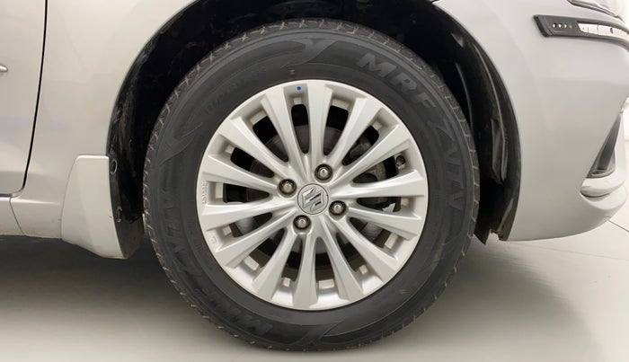 2019 Maruti Ciaz DELTA AT 1.5 SHVS PETROL, Petrol, Automatic, 55,076 km, Right Front Wheel