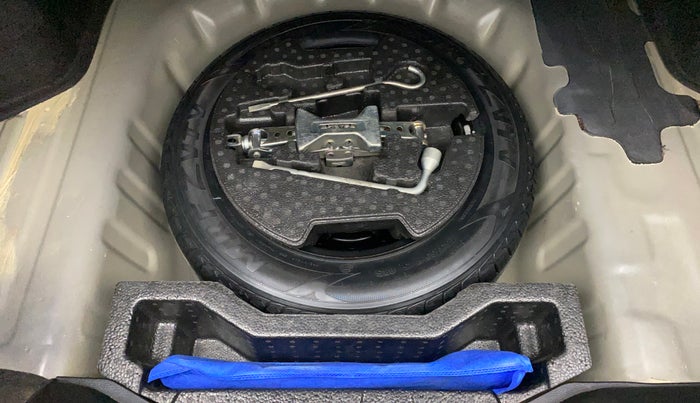 2019 Maruti Ciaz DELTA AT 1.5 SHVS PETROL, Petrol, Automatic, 55,076 km, Spare Tyre