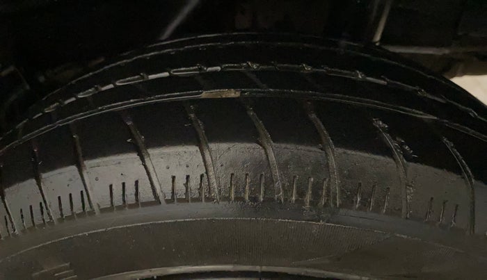 2018 Honda Amaze 1.2L I-VTEC S, CNG, Manual, 43,588 km, Left Rear Tyre Tread