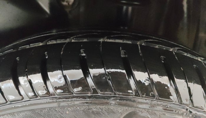 2018 Tata Tiago XZA PETROL, Petrol, Automatic, 60,673 km, Left Rear Tyre Tread