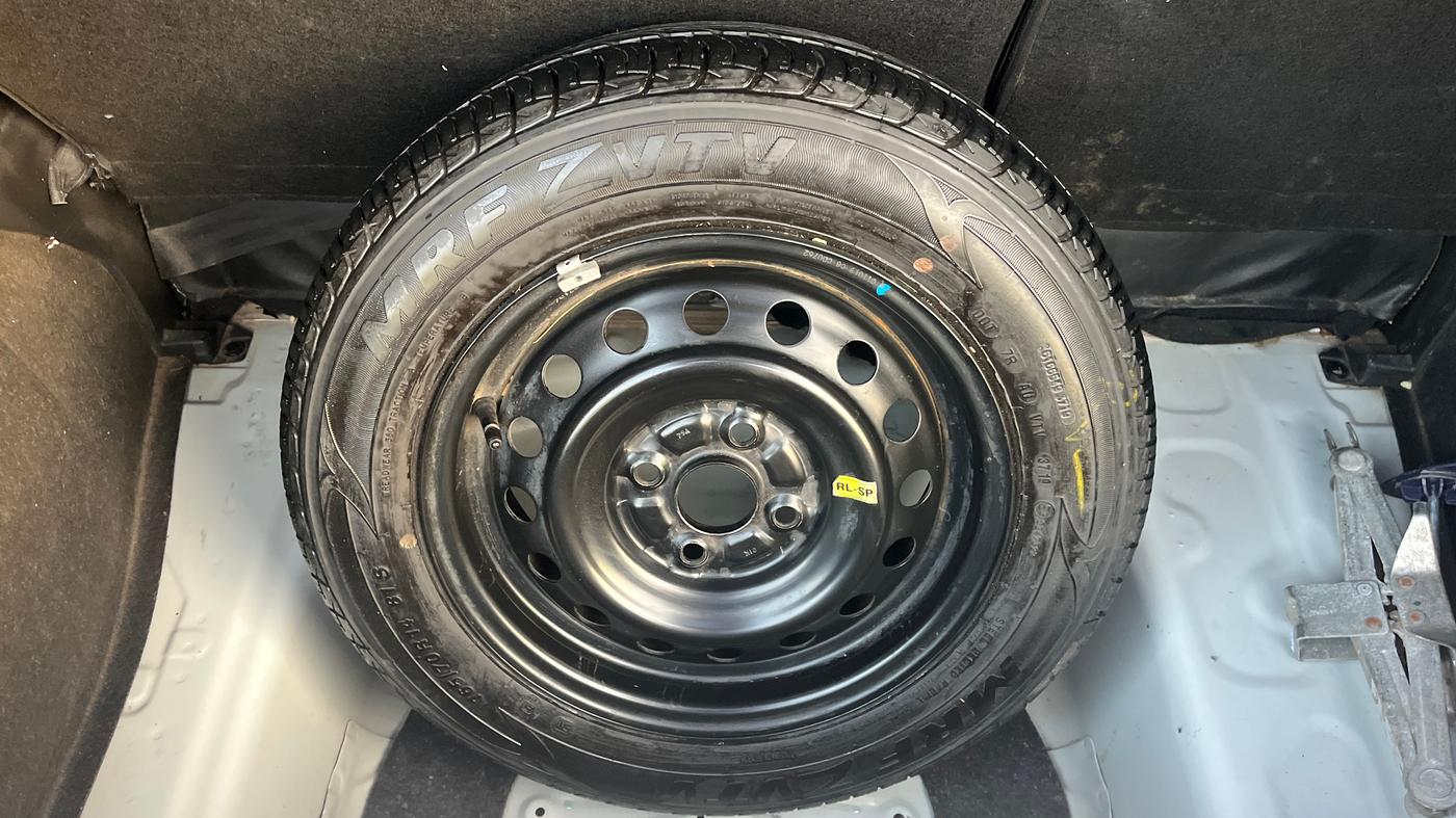2019 Maruti New Wagon-R VXI 1.0, Petrol, Manual, 65,314 km, Spare Tyre
