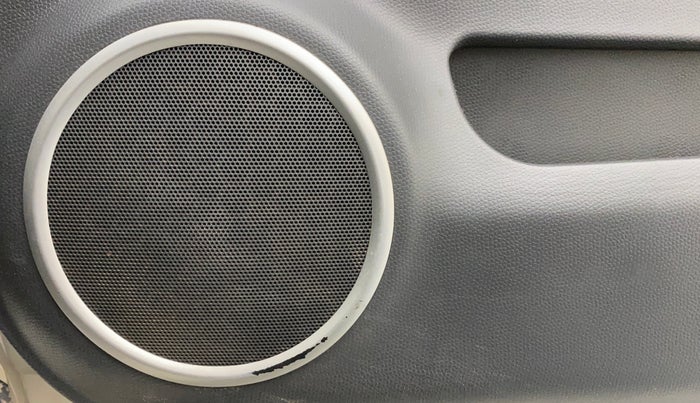 2010 Maruti Swift VXI, Petrol, Manual, 77,112 km, Speaker