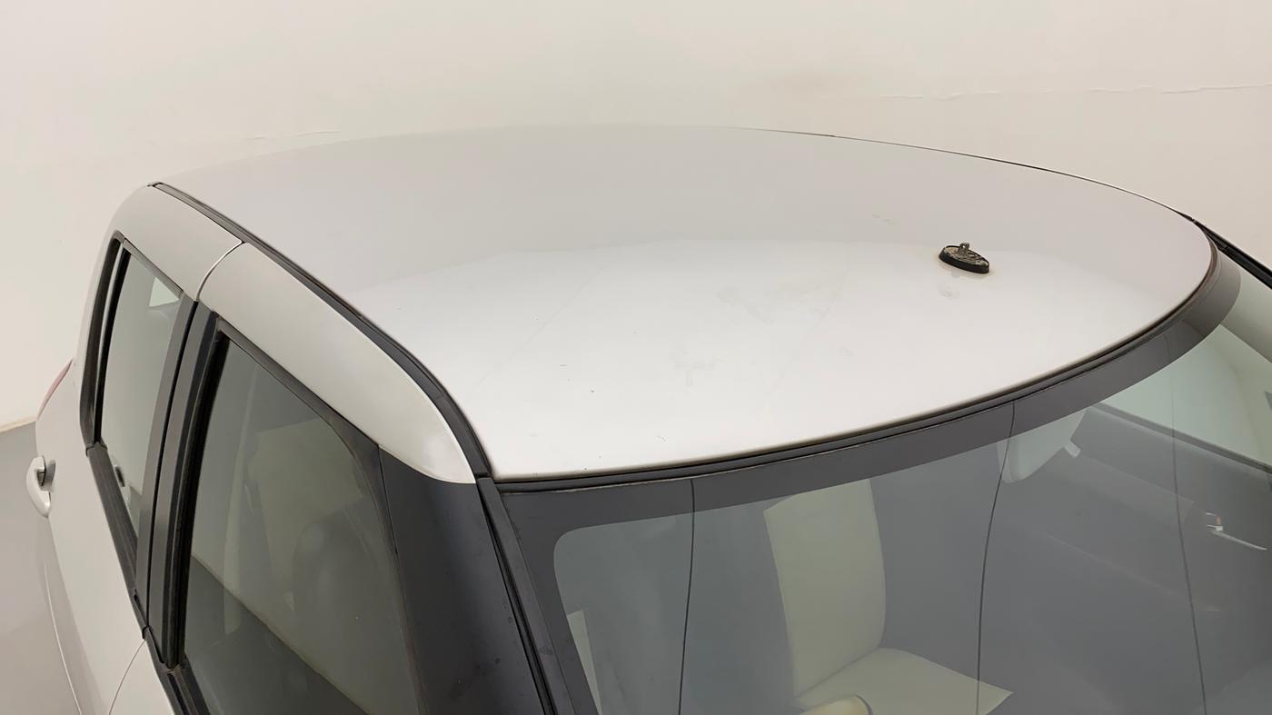 2010 Maruti Swift VXI, Petrol, Manual, 77,112 km, Roof