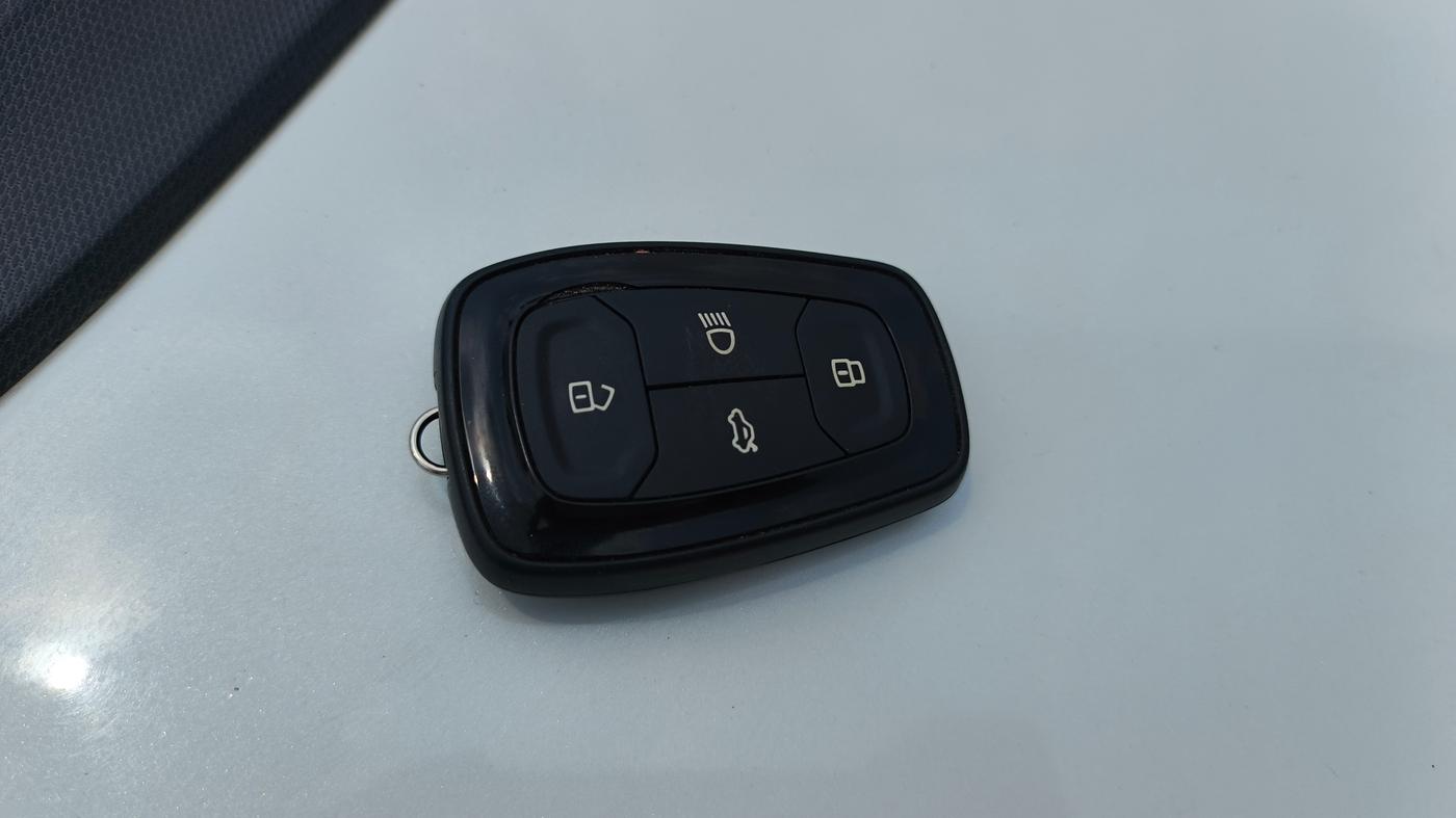 2021 Tata TIAGO NRG XZ AMT, Petrol, Automatic, 78,097 km, Key Close Up