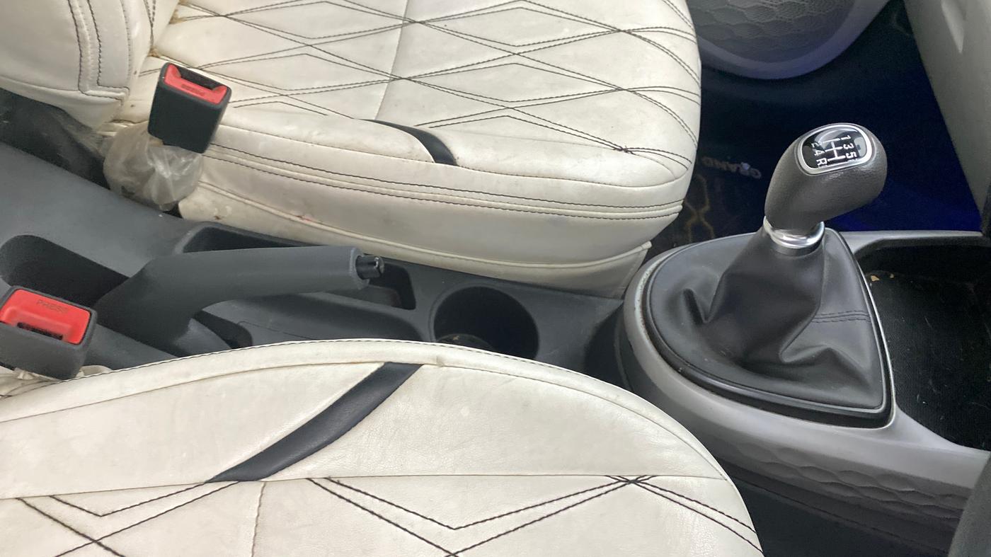 2023 Hyundai GRAND I10 NIOS SPORTZ 1.2 KAPPA VTVT, Petrol, Manual, 29,148 km, Gear Lever