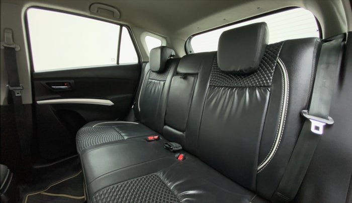 2016 Maruti S Cross ZETA 1.3, Diesel, Manual, 41,950 km, Right Side Rear Door Cabin