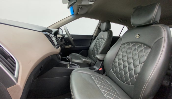 2016 Hyundai Creta SX PLUS AT 1.6 DIESEL, Diesel, Automatic, 1,18,727 km, Right Side Front Door Cabin
