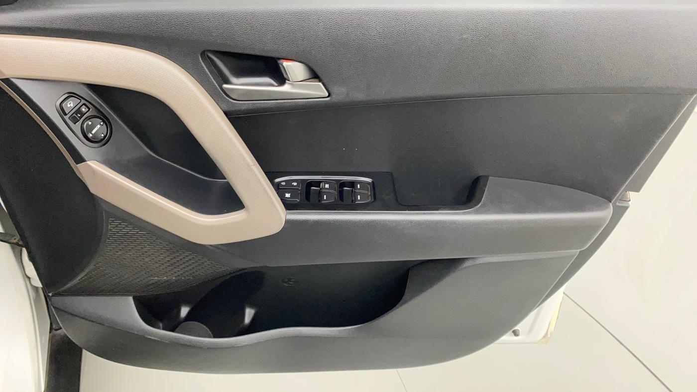 2016 Hyundai Creta SX PLUS AT 1.6 DIESEL, Diesel, Automatic, 1,18,727 km, Driver Side Door Panels Control