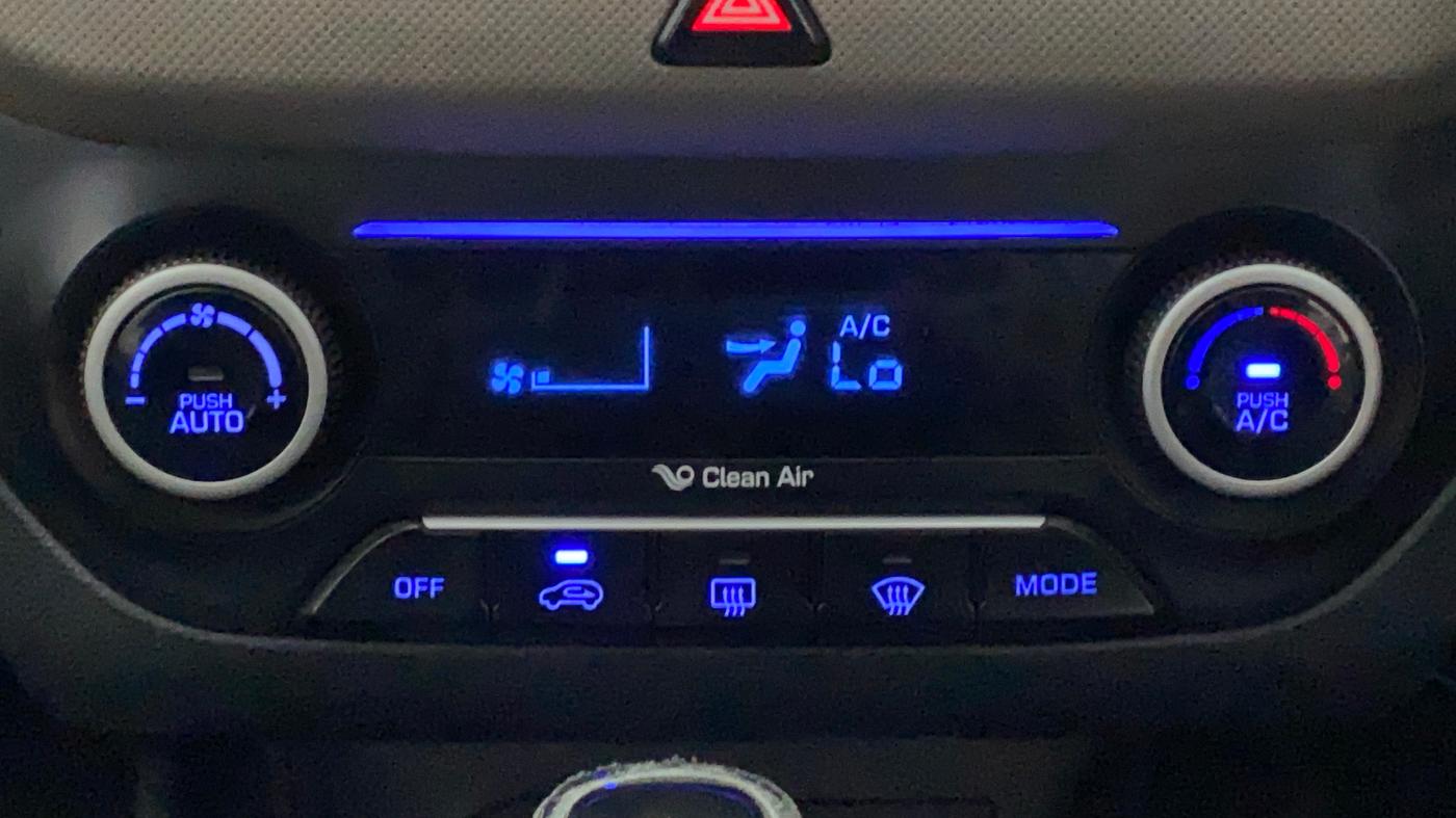2016 Hyundai Creta SX PLUS AT 1.6 DIESEL, Diesel, Automatic, 1,18,727 km, Automatic Climate Control