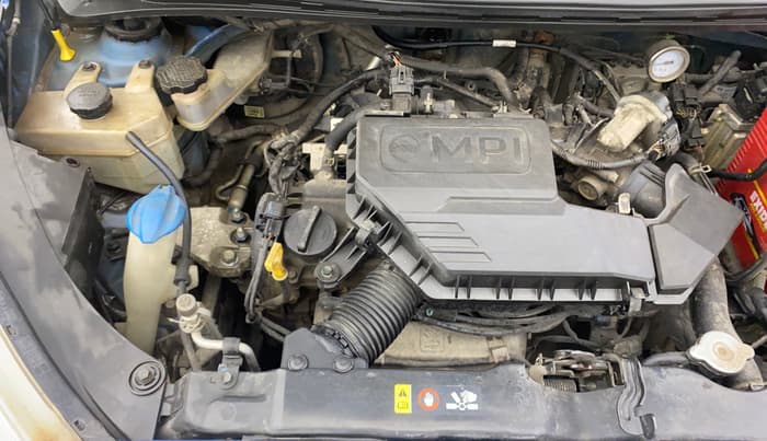 2018 Hyundai NEW SANTRO SPORTZ CNG, CNG, Manual, 1,25,446 km, Engine View - Right