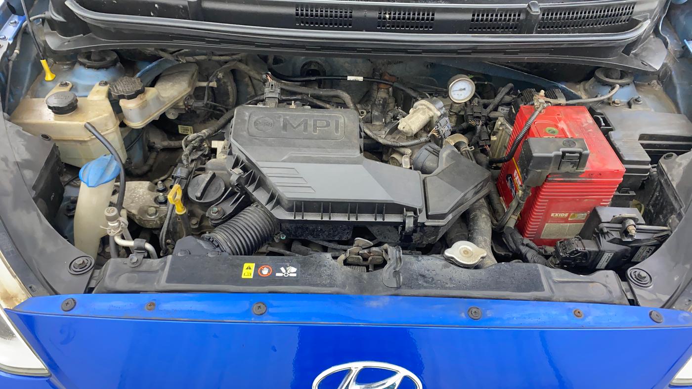2018 Hyundai NEW SANTRO SPORTZ CNG, CNG, Manual, 1,25,446 km, Engine View