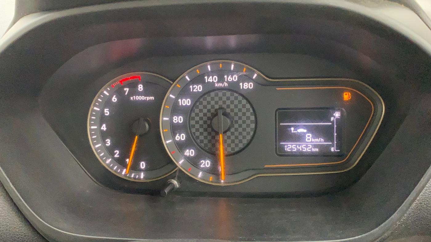 2018 Hyundai NEW SANTRO SPORTZ CNG, CNG, Manual, 1,25,446 km, Odometer Image