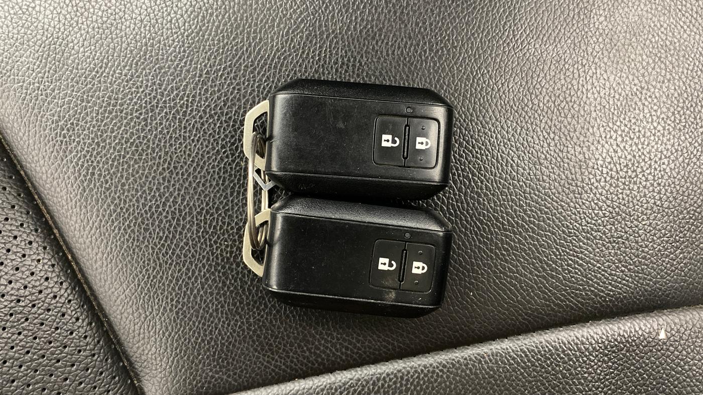 2021 Maruti XL6 ALPHA AT, Petrol, Automatic, 64,608 km, Key Close Up