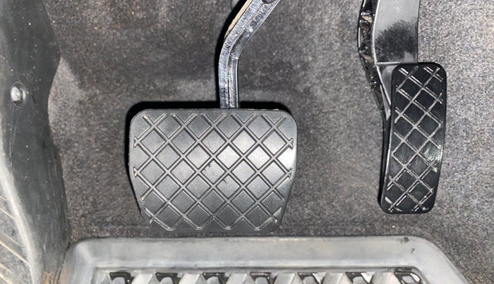 2022 Skoda KUSHAQ STYLE 1.5L TSI DSG, Petrol, Automatic, 27,752 km, Pedals