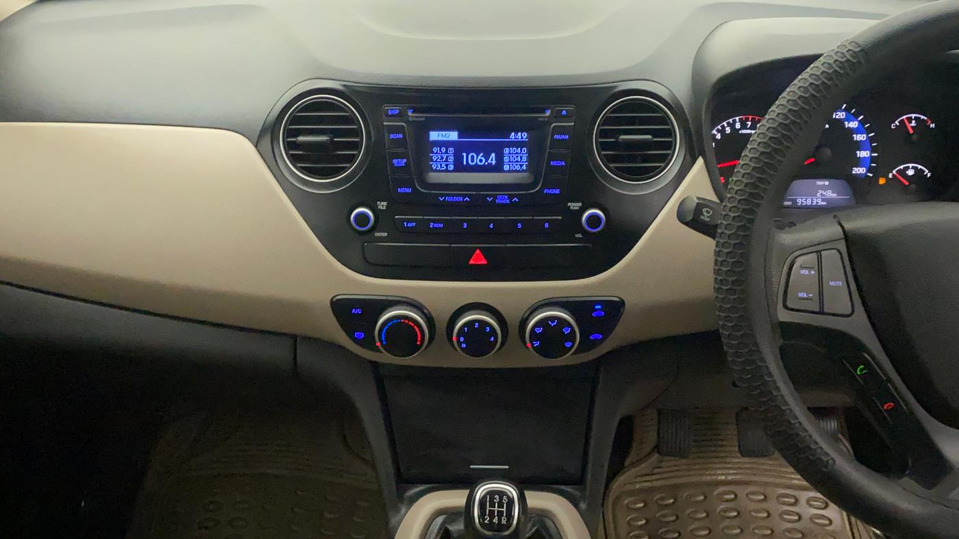 2014 Hyundai Xcent S 1.2, Petrol, Manual, 95,827 km, Air Conditioner