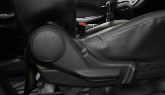 2021 Maruti Baleno DELTA PETROL 1.2, Petrol, Manual, 66,361 km, Driver Side Adjustment Panel