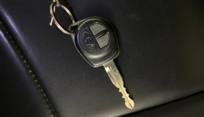 2021 Maruti Baleno DELTA PETROL 1.2, Petrol, Manual, 66,361 km, Key Close Up