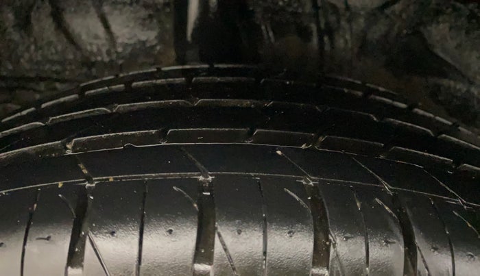 2020 KIA SONET GTX PLUS 1.0 DCT, Petrol, Automatic, 49,715 km, Right Rear Tyre Tread