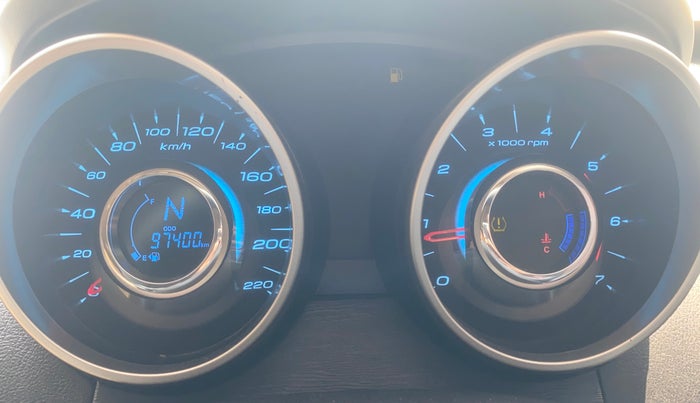 2018 Mahindra XUV500 W11, Diesel, Manual, 97,358 km, Odometer Image