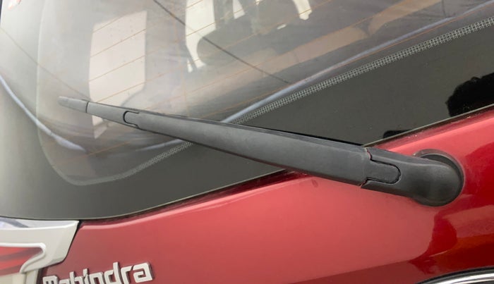 2018 Mahindra XUV500 W11, Diesel, Manual, 97,358 km, Rear Wiper