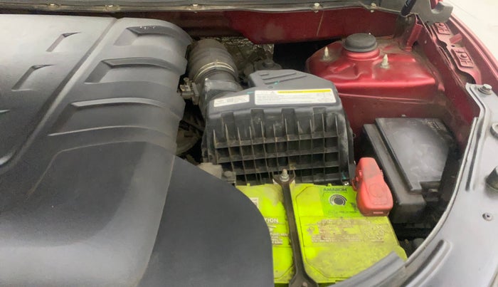 2018 Mahindra XUV500 W11, Diesel, Manual, 97,358 km, Engine View - Left