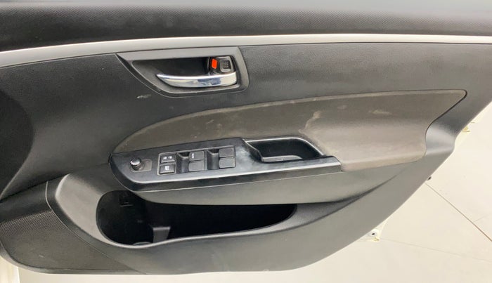 2012 Maruti Swift VXI, Petrol, Manual, 1,09,948 km, Driver Side Door Panels Control