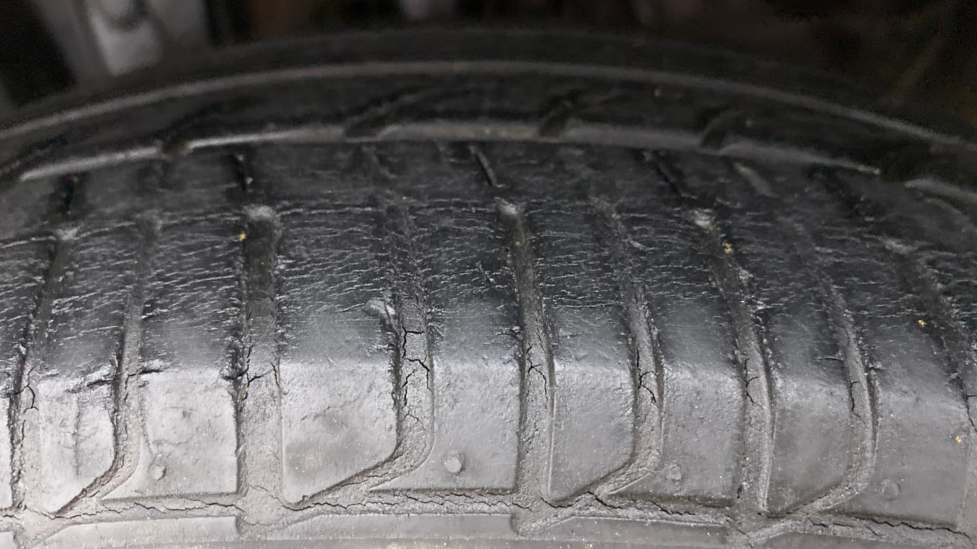 2014 Honda City 1.5L I-VTEC SV, Petrol, Manual, 27,058 km, Left Front Tyre Tread