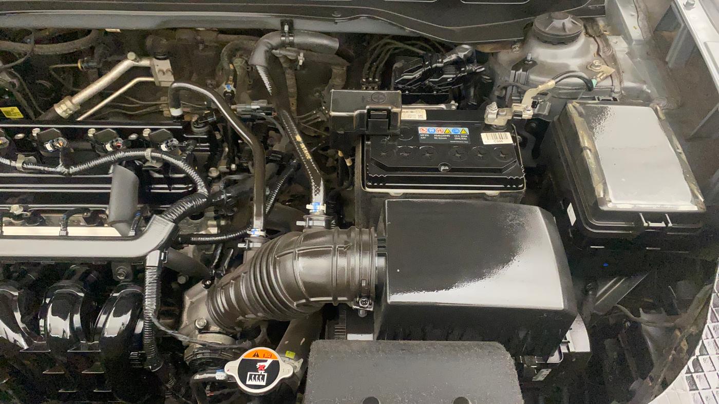 2022 Hyundai VENUE S+ 1.2, Petrol, Manual, 32,071 km, Engine View - Left